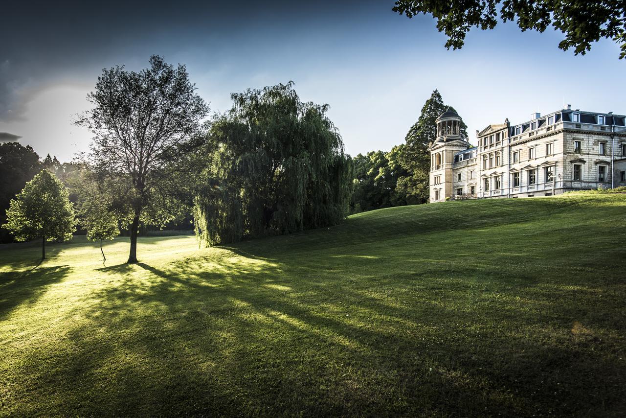 Schloss Kaarz Mit Park Buitenkant foto